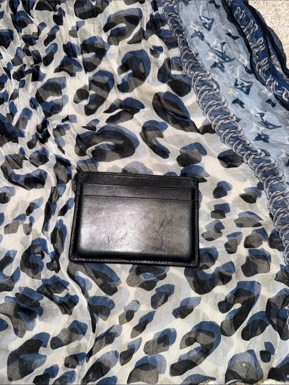 Authentic Gucci Black Leather Card Holder with Silver Logo